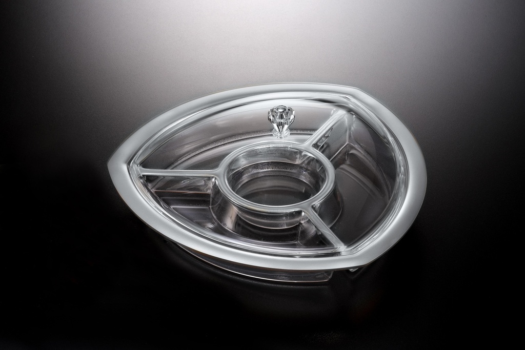 Vague Acrylic Triangle Serving Set with Dividers