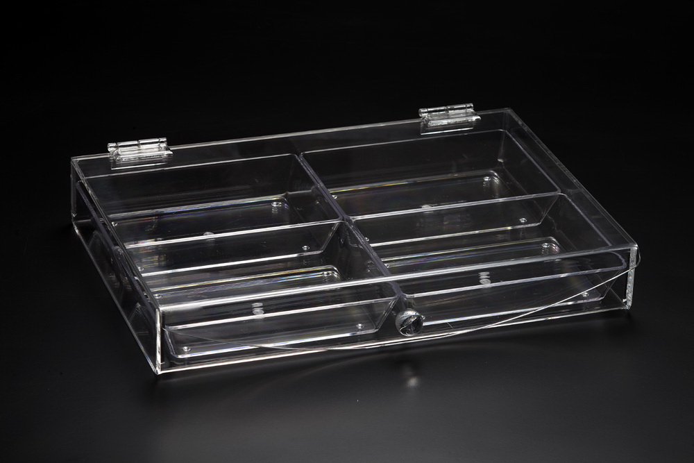 Vague Acrylic Candy Box with 4 Compartment 36 cm